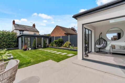 60 Harecroft Crescent, Sapcote