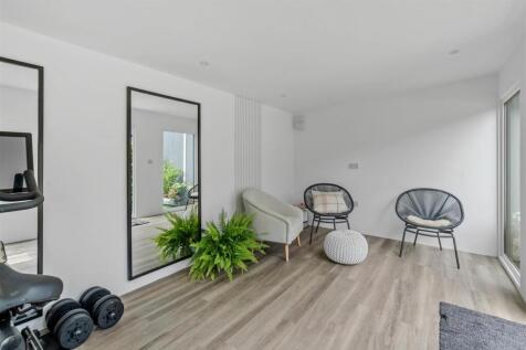 60 Harecroft Crescent, Sapcote