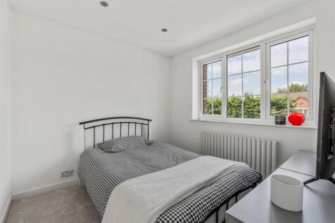 60 Harecroft Crescent, Sapcote