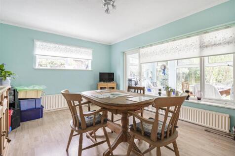 10 Beech Avenue, Lutterworth