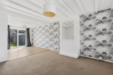 18 Boundary Road, Lutterworth (16).jpg