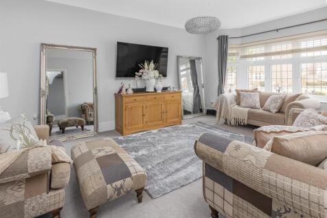 11 Jubilee Way, Countesthorpe (40).JPG