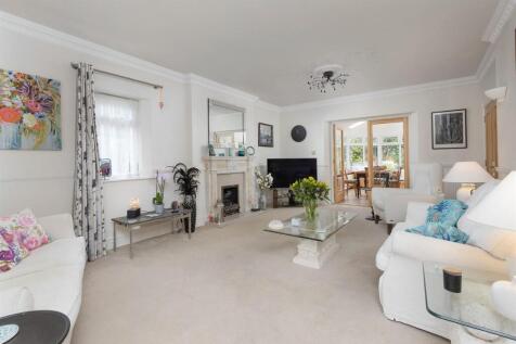 5 Yeomans Keep, Bitteswell