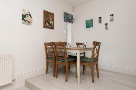 5 Yeomans Keep, Bitteswell