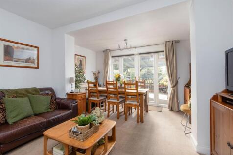 104 Lutterworth Road