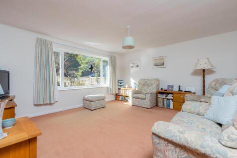 15 St Margarets Drive, Leire