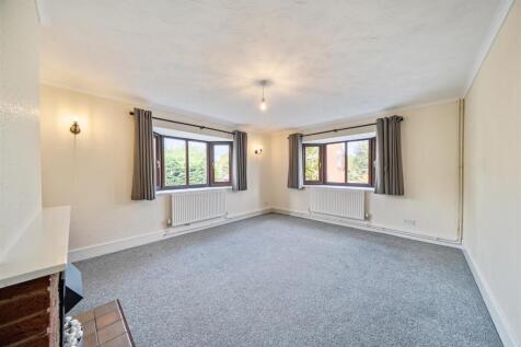 1 Manor Close, Claybrooke Magna