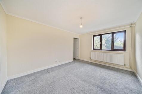 1 Manor Close, Claybrooke Magna