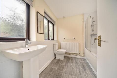 1 Manor Close, Claybrooke Magna