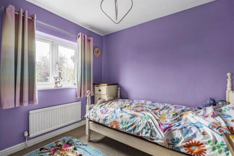 30 Elmcroft Avenue, North Kilworth