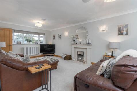 Tanglewood, 16 Fir Tree Lane