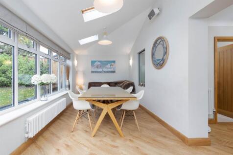 Tanglewood, 16 Fir Tree Lane