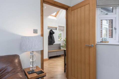 Tanglewood, 16 Fir Tree Lane