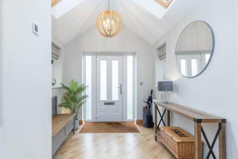 Tanglewood, 16 Fir Tree Lane