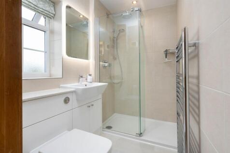 Tanglewood, 16 Fir Tree Lane