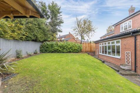 Tanglewood, 16 Fir Tree Lane