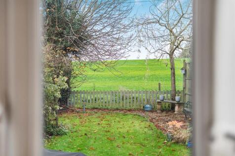 26 Lutterworth Road (5).jpg