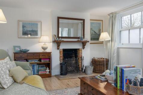 White Swan, 49 High Street (22).jpg