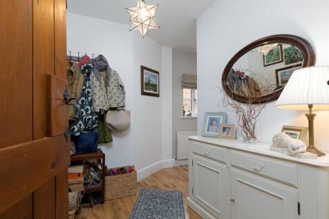 White Swan, 49 High Street (26).jpg