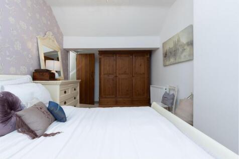 White Swan, 49 High Street (38).jpg