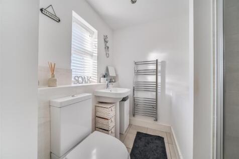 29 Gloster Road (3).jpg