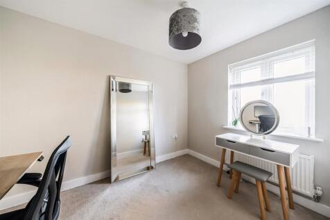 29 Gloster Road (8).jpg