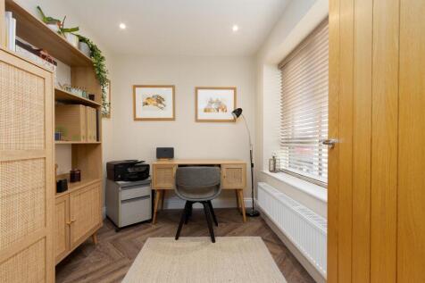 9 Leas Close, Ullesthorpe (12).jpg