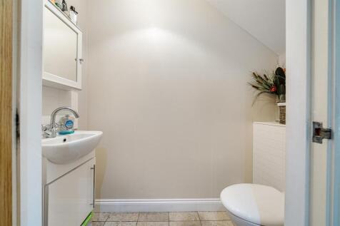 1  Windmill Court
