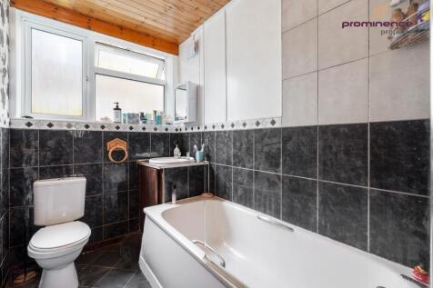 12 Shanklin Road-5_lge