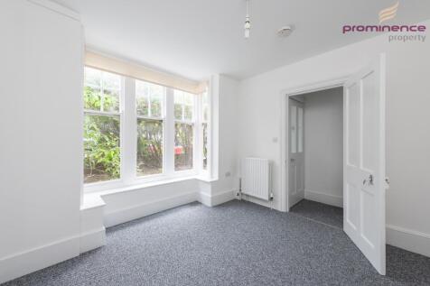 23b Lyndhurst Road-7_lge