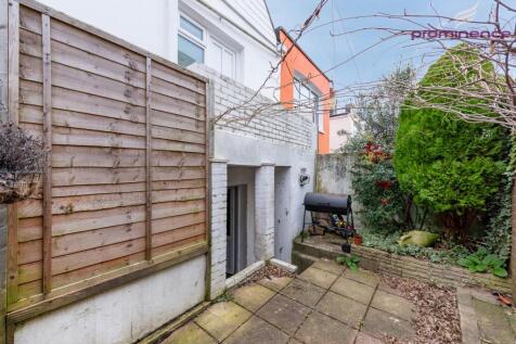 23b Lyndhurst Road-9_lge