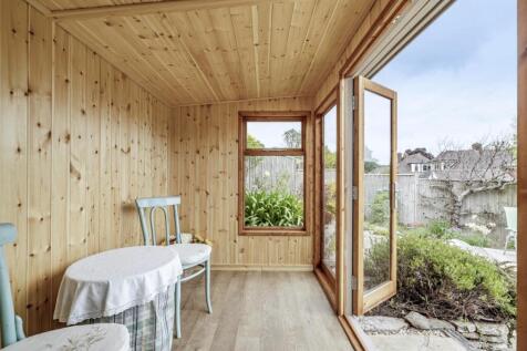 Log Cabin
