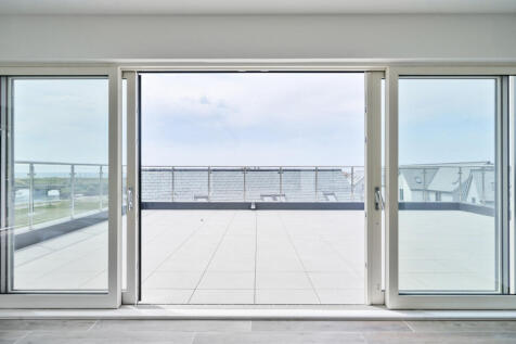 Main Balcony 1