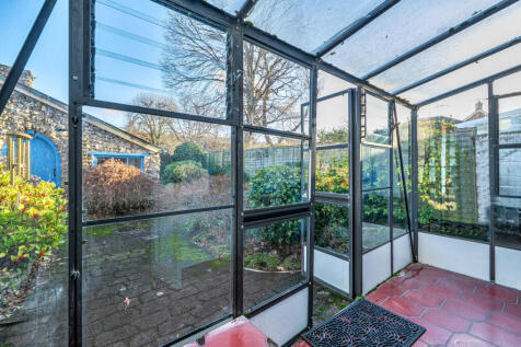 1387604-14-6931c1...