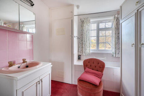 1387604-10-6931c1...