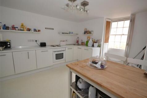 Kitchen/Breakfast Rm