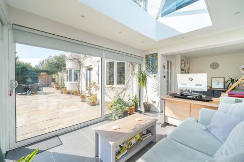 Garden Room / Bed 4