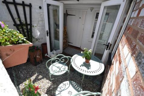 Rear Courtyard