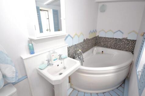 G Floor Bathroom