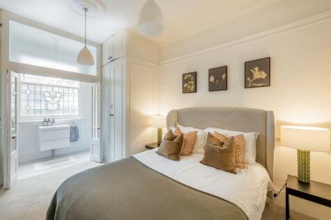 Flat 1, 23 Brunswick Terrace-16.jpg