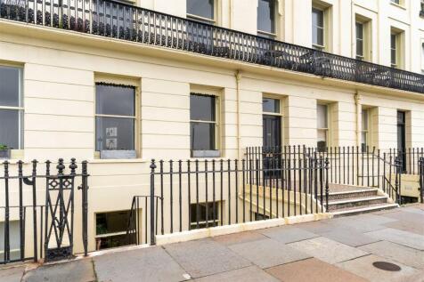 Flat 1, 23 Brunswick Terrace-29.jpg