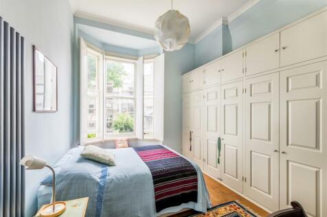 Flat 2, 6 Cambridge Road -9.jpg