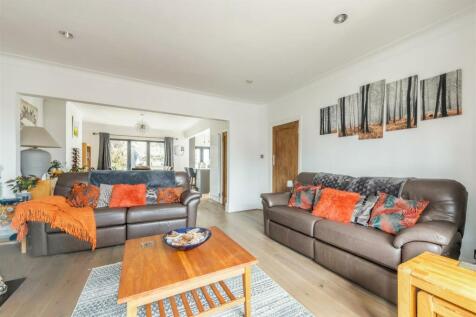 20 Hove Park Way -10.jpg
