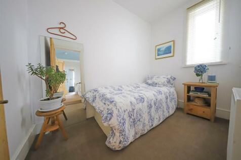 nicholas james ditchling rd bed 4.jpg