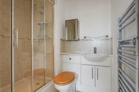 En Suite Shower Room.jpg