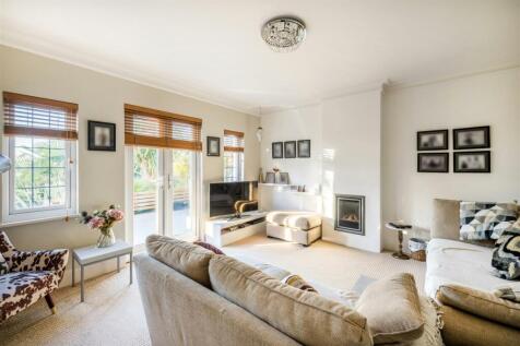 7 Hove Park Way_6.jpg