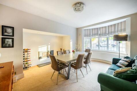 7 Hove Park Way_4.jpg