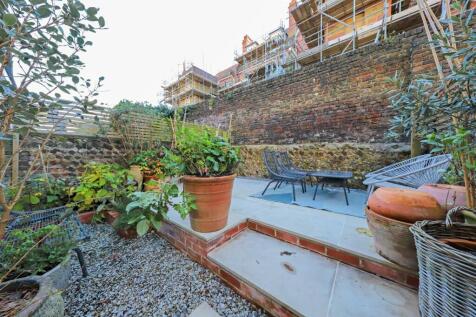 nicholas james cowper st garden.jpg