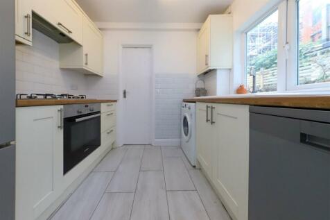 nicholas james cowpert st kitchen_.jpg