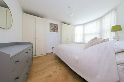 nicholas james cowpert st bed_.jpg
